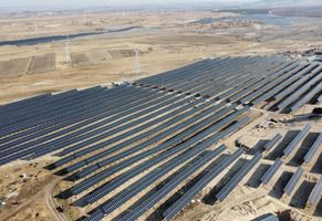 御道口鎮神源三復興地村300MW牧光互補光伏發電項目